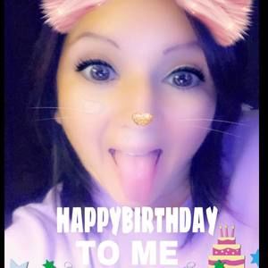 Meet your Posher, Connie